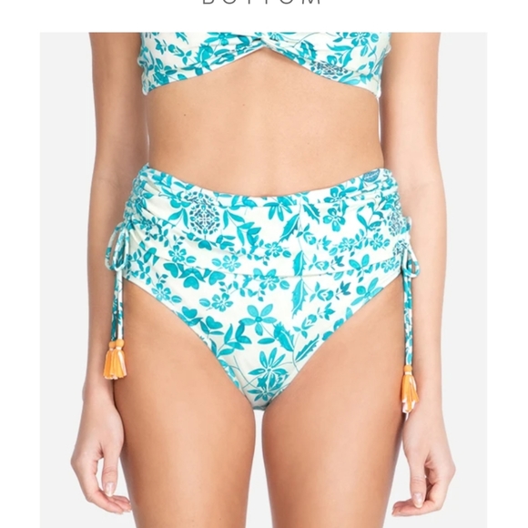 Johnny Was Ellyo Banded High Waisted Bottom - Picture 3 of 8